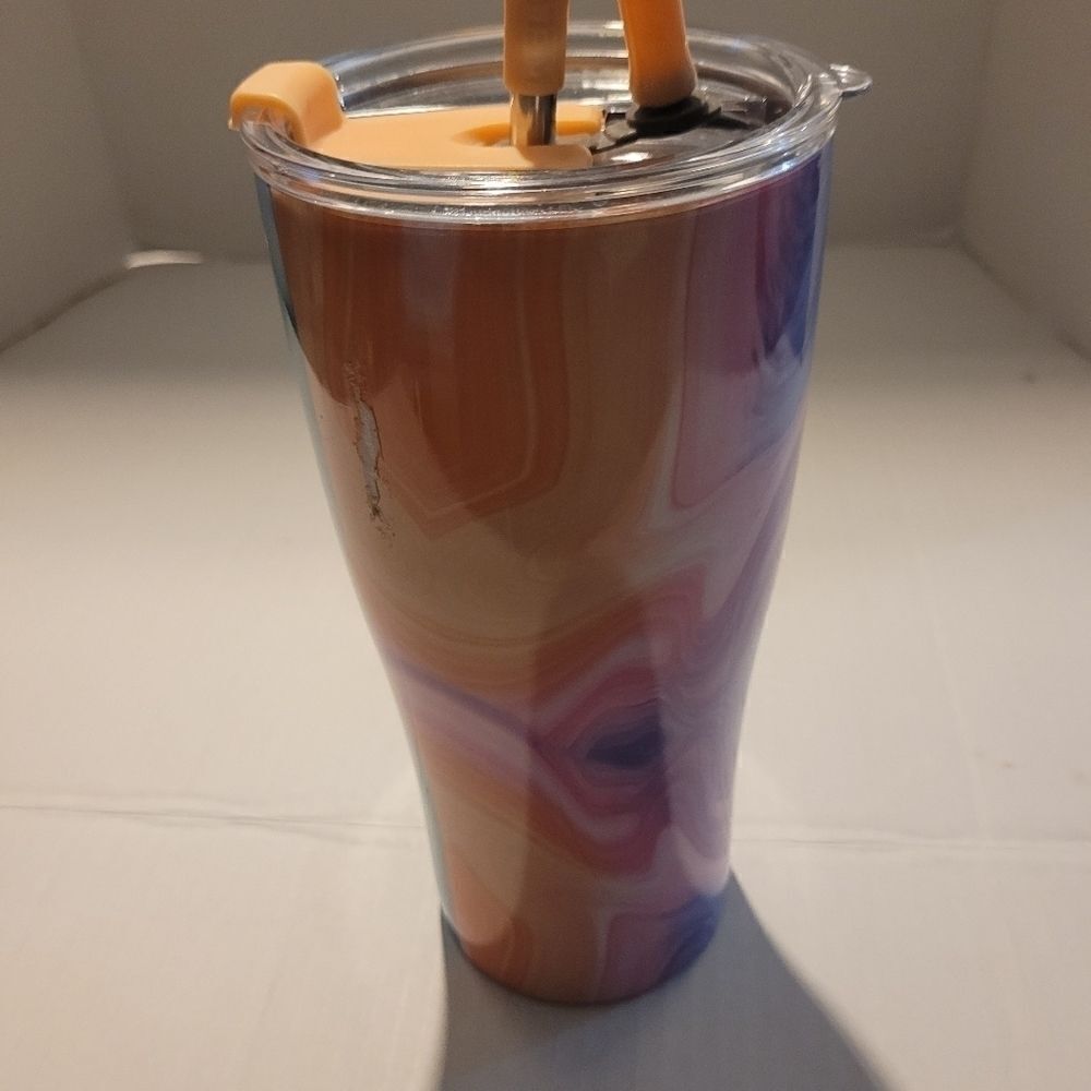 WELLNESS Double Wall Pink/Purple Swirl 30oz vacuum insulation NWT lid/Straw inc